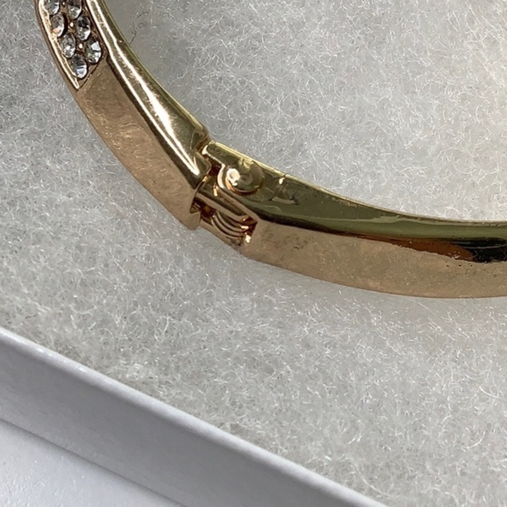 Bcbgeneration Crystals Hinge Cuff Bracelet Euc - image 5